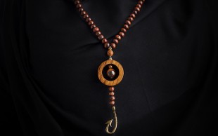 گردنبند مهره چوبی