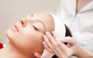 ماساژ آرامش بخش در سالن آیلین