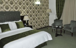 اقامت در هتل چهار ستاره مرآت مشهد