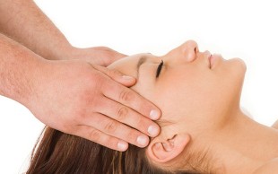 ماساژ ریلکسی و ورزشی دلفین آبی