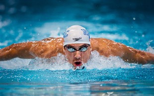 استخر سرپوشیده دیهیم