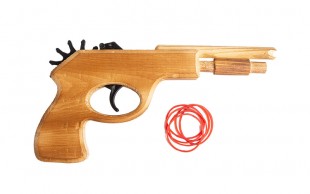 اسباب بازی تفنگ چوبی