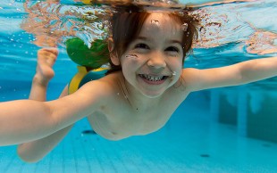 استخر ساحل آرام