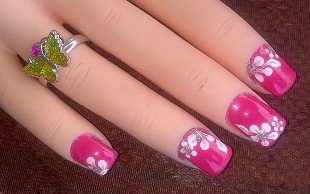 خدمات ناخن لاکچری