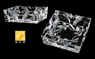 زیر سیگاری بلور تراش دار MEW