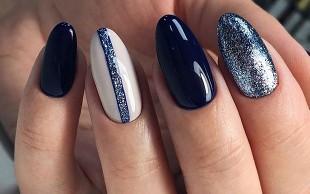 خدمان ناخن در سالن رز طلایی