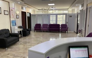 ماساژ درمانی صورت در کلینیک پوست ثنا (نارسیس)