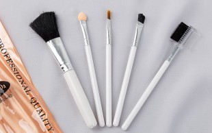 براش آرایشی Mei Hong Da