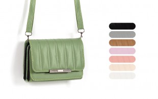 کیف پاسپورتی Fendi