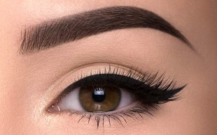 خدمات مژه و ابرو در سالن شیدا