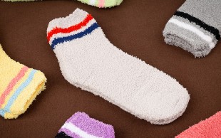 جوراب حوله ای زنانه