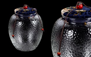 بانکه شیشه ای درب پارچه ای