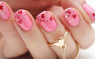 خدمات ناخن در سالن سولی ناز