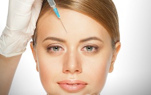 جوانسازی پوست در مطب دکتر مهرانا بیات