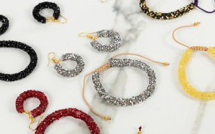 گوشواره و دستبند کریستالی