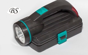 پکیج ابزار و چراغ‌قوه B.S