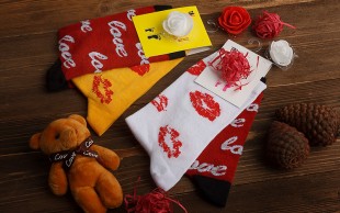 جوراب طرحدار LOVE