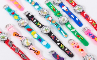 ساعت مچی عقربه ای بچگانه