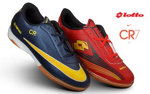 کفش فوتبالی CR7