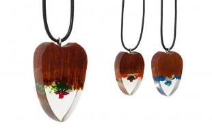 گردنبند چوبی گل رز