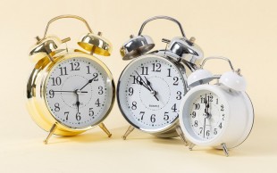 ساعت رومیزی زنگ دار