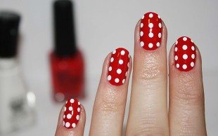 خدمات ناخن سالن زیبایی مرینا