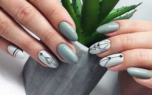 خدمات ناخن در سالن زیبایی گلارس