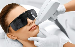 لیزر الکس کندلا در کلینیک گلدن رز