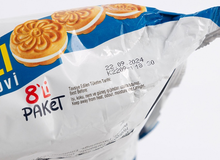 بیسکویت ساندویچی کرمدار Ulker بسته 8 عددی