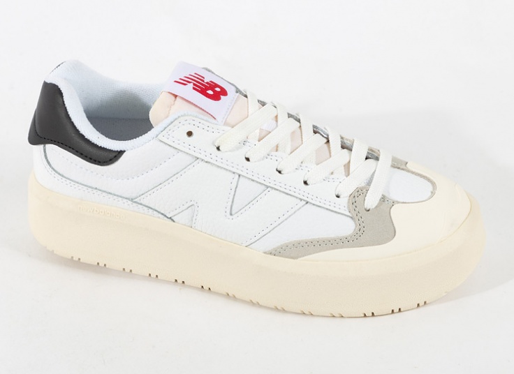 کتانی زنانه New Balance مدل CT302