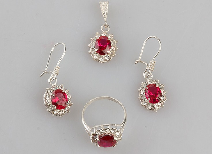 نیم ست و انگشتر نقره