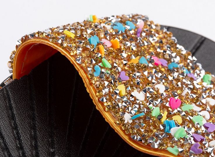 صندل زنانه نگین دار Fashion