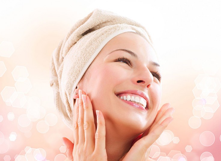 پاکسازی صورت در کلینیک متین