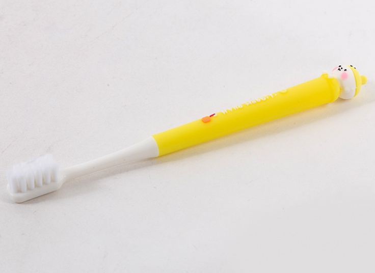 مسواک بچگانه فانتزی