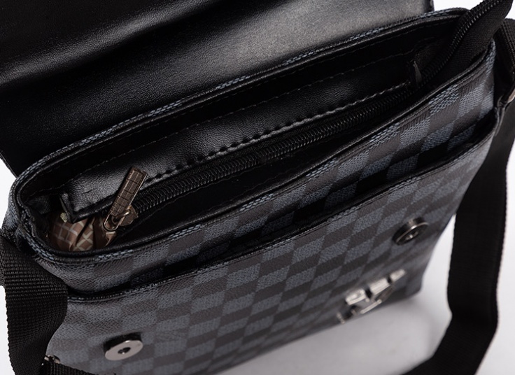 کیف دانشجویی LV