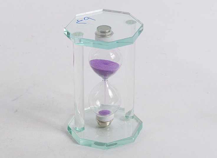 ساعت شنی کریستالی