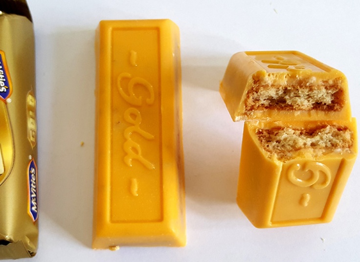 بیسکوئیت McVities Gold