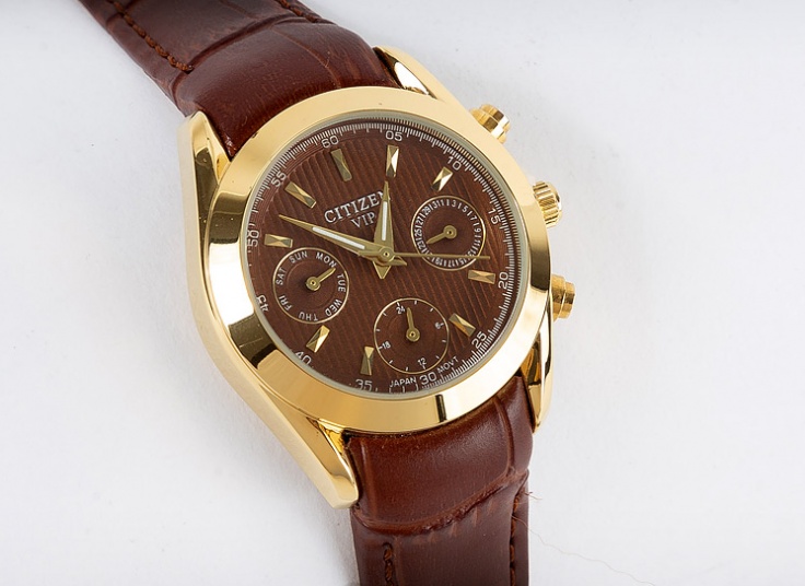 ساعت مچی مردانه و زنانه Citizen مدل1526