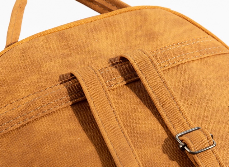 کوله پشتی Fendi