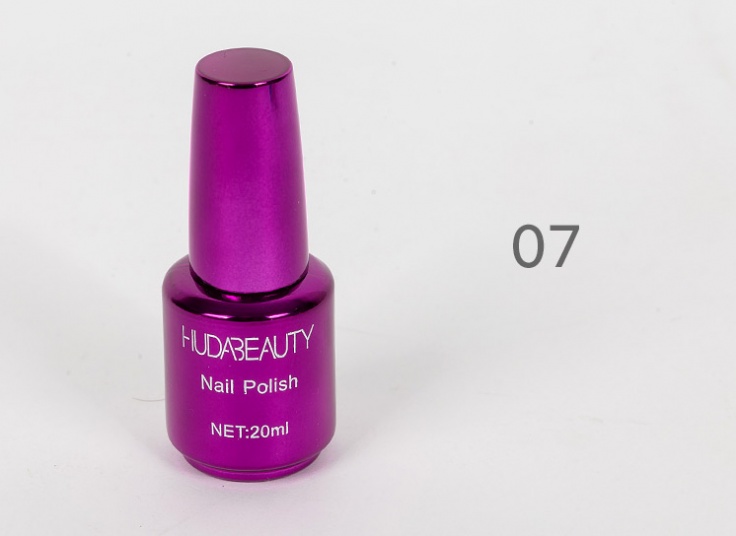 لاک ناخن Huda Beauty