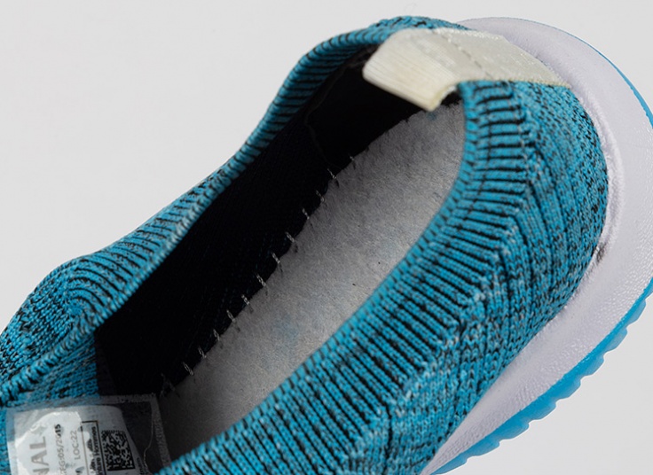 کتانی جورابی skechers