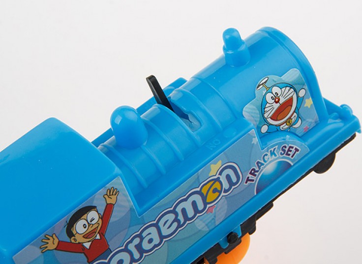 قطار اسباب بازی Doraemon