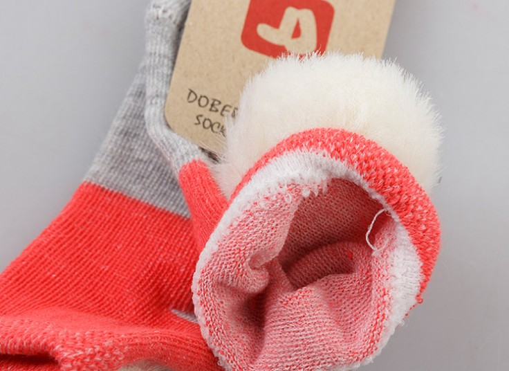 جوراب نوزادی DOBERA