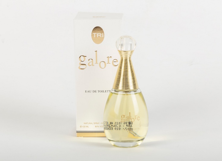 عطر و ادکلن Sniff و TRI