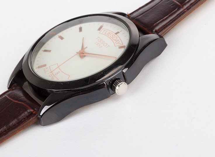 ساعت مردانه طرح TISSOT