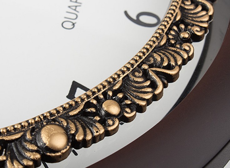 ساعت دیواری طرح چوب CITIZEN