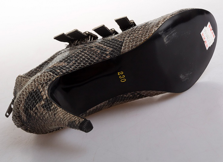 نیم بوت پاشنه دار زنانه COMPAGNA