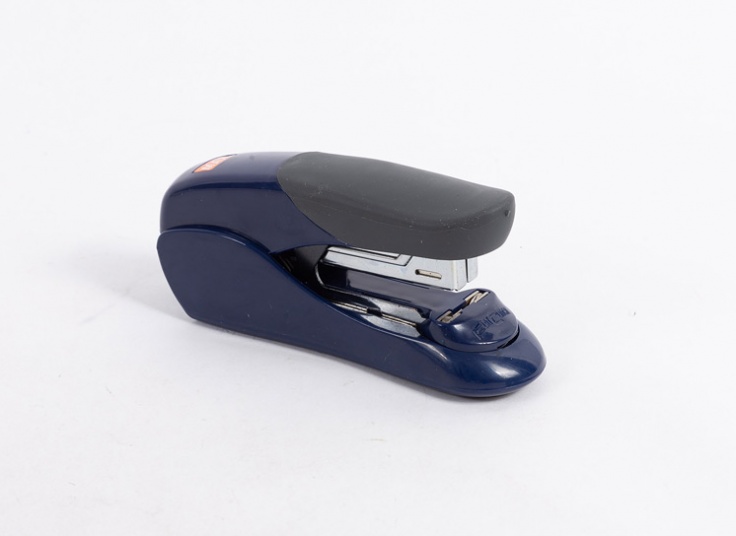 دستگاه منگنه MAX