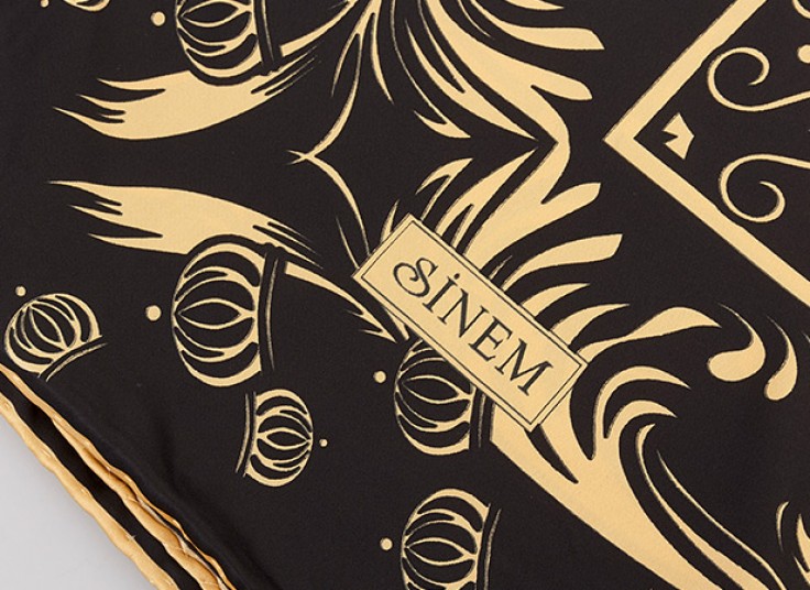 روسری ساتن دست دوز SiNEM