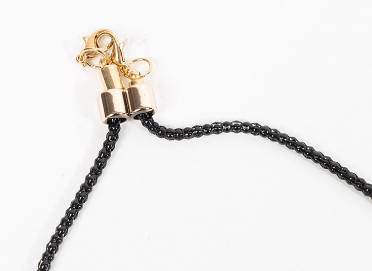 گردنبند زنانه Leaf